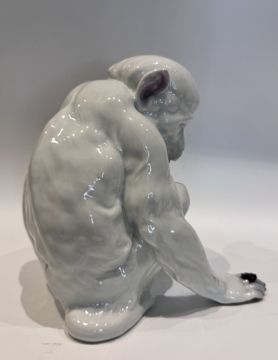 Heubach Gebrüder - Porcelaine - Singe à la mouche -photo-4
