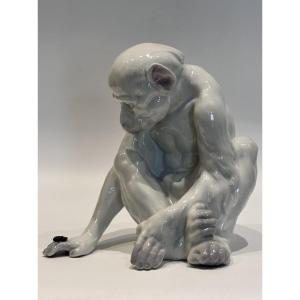 Heubach Gebrüder - Porcelain - Monkey With A Fly