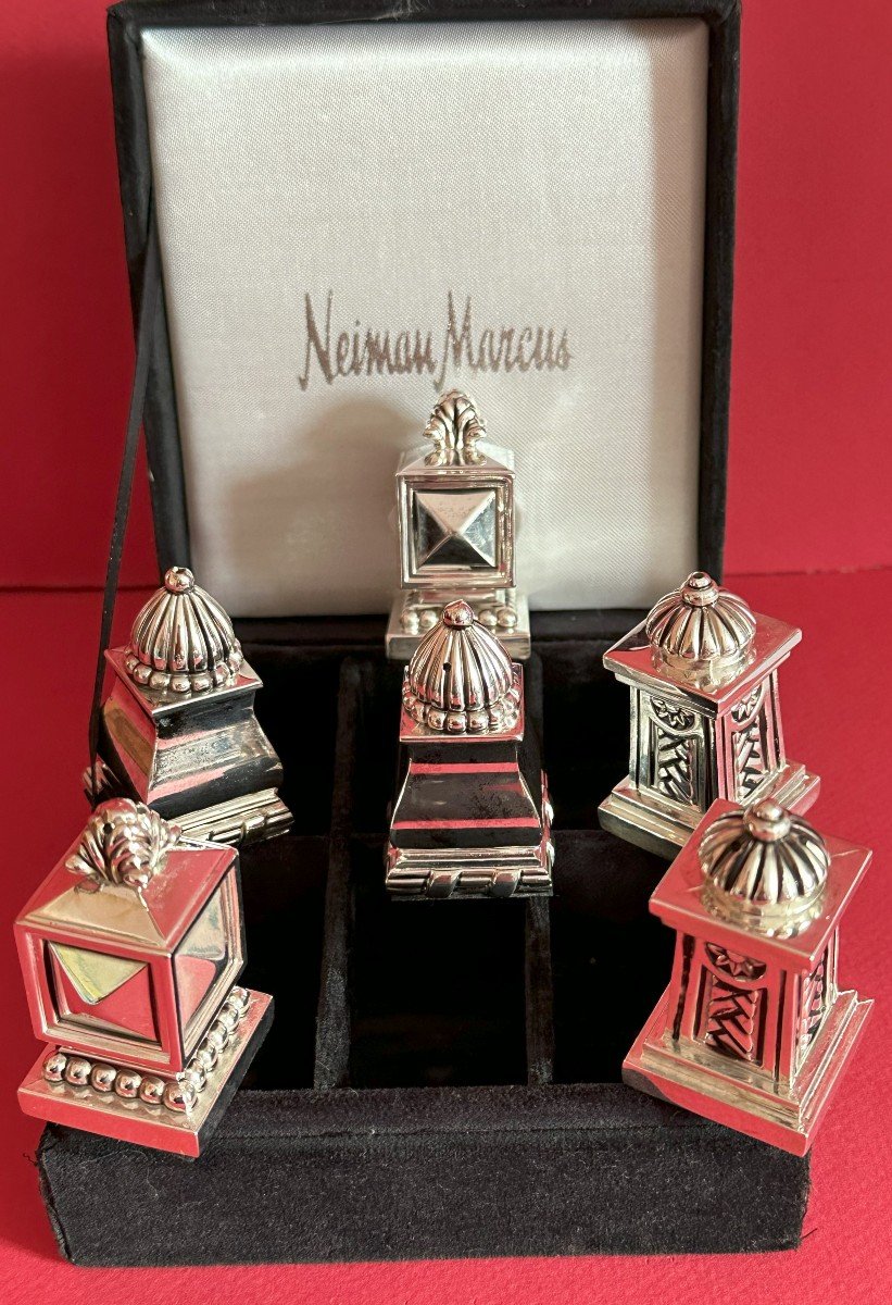 Salt And Pepper Set In Silver Metal-photo-2