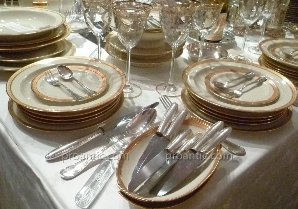 Service De Table En Porcelaine De Limoges-photo-3