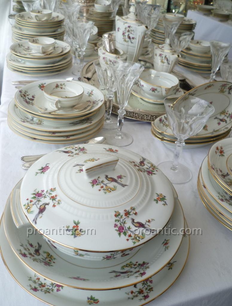 Service De Table En Porcelaine De Limoges-photo-6