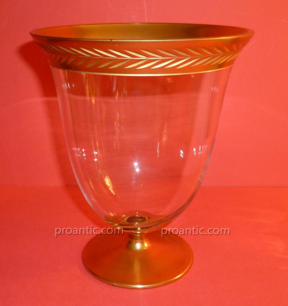 Small Gold Border Vase