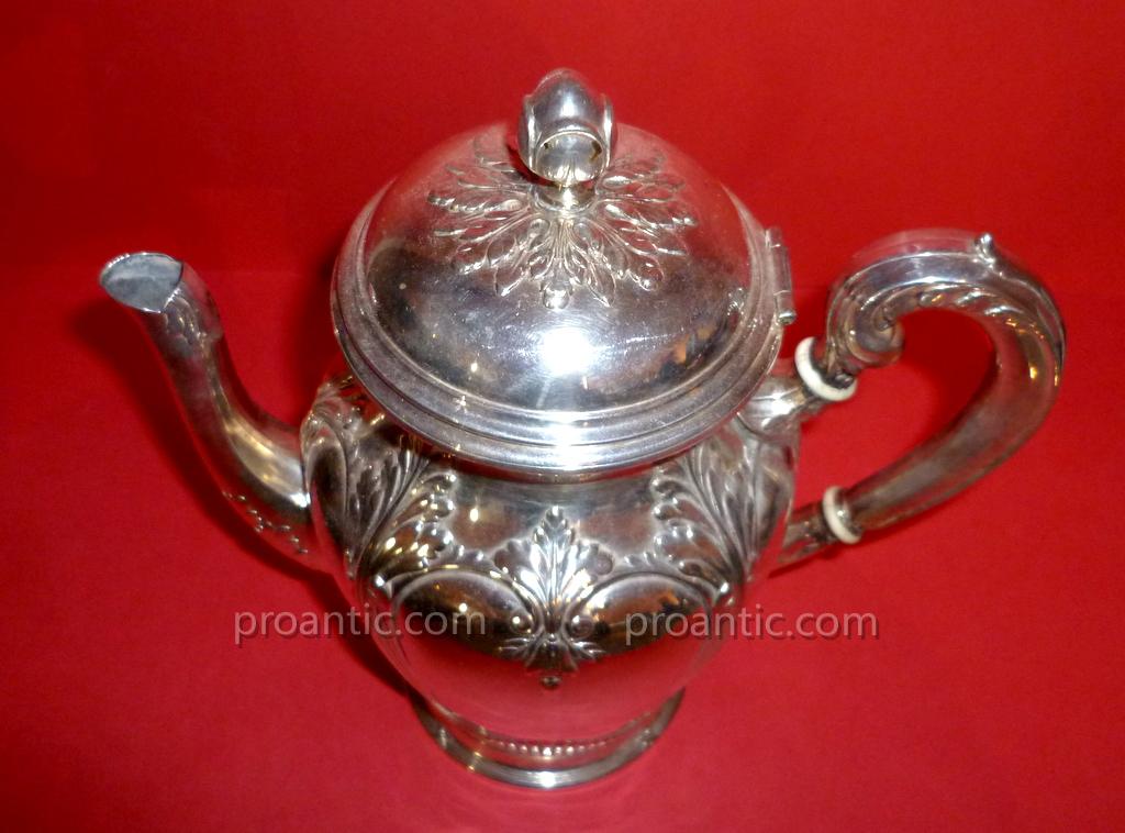 Poureuse And Milk Pot In Silver XIX-photo-1