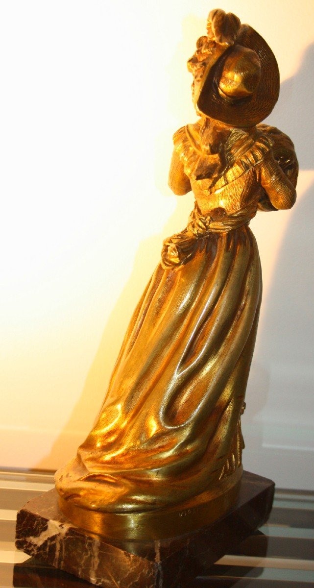 Bronze: Elegant In The Sleeve-photo-3