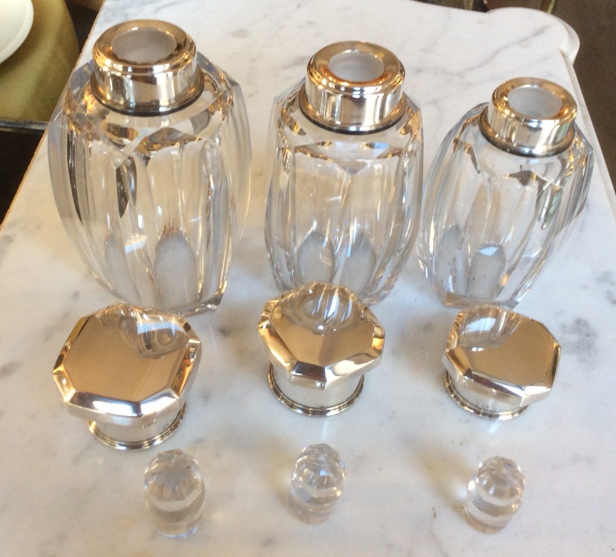 Baccarat, Ensemble De Toilette, 4 Flacons En Cristal Et Argent XXeme-photo-7