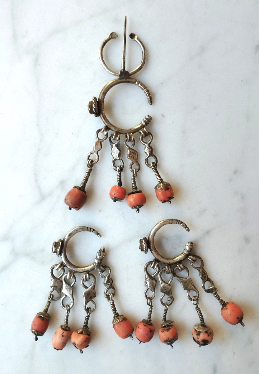 Earrings And Fibula In Silver And Berber Coral XIX