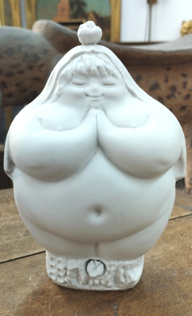 MESA Ricardo " Femme aux oiseaux " Sculpture en biscuit  XX