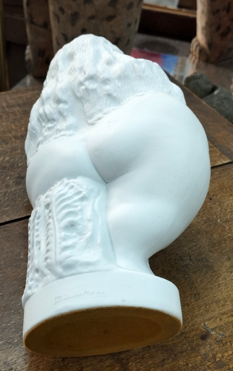 MESA Ricardo " Femme au mouchoir " Sculpture en biscuit  XX-photo-4