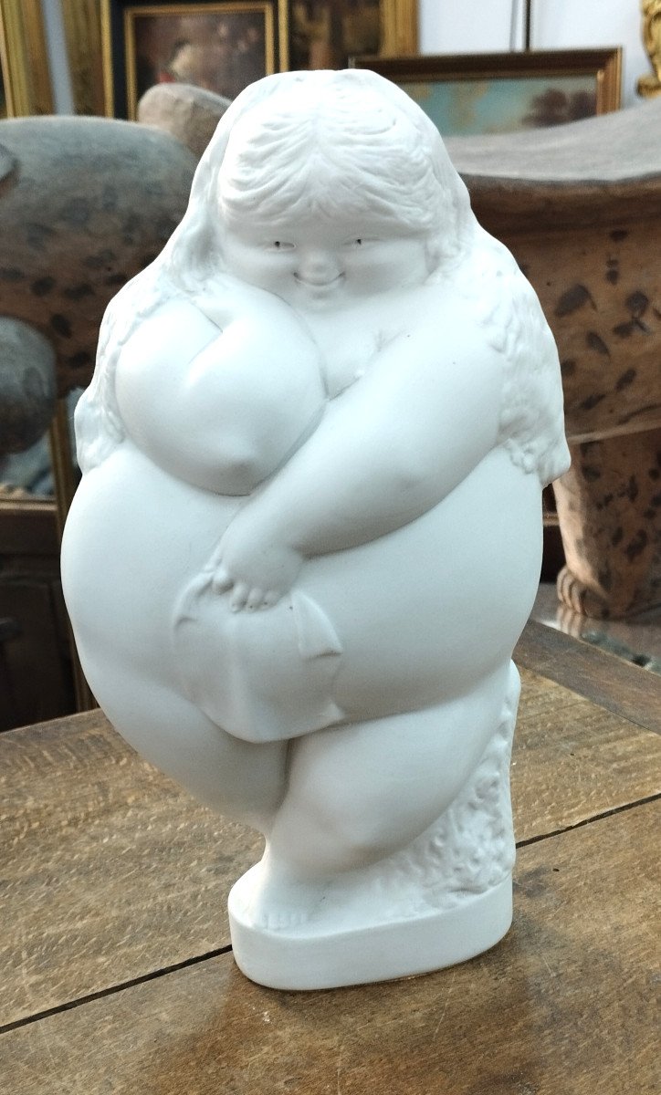MESA Ricardo " Femme au mouchoir " Sculpture en biscuit  XX