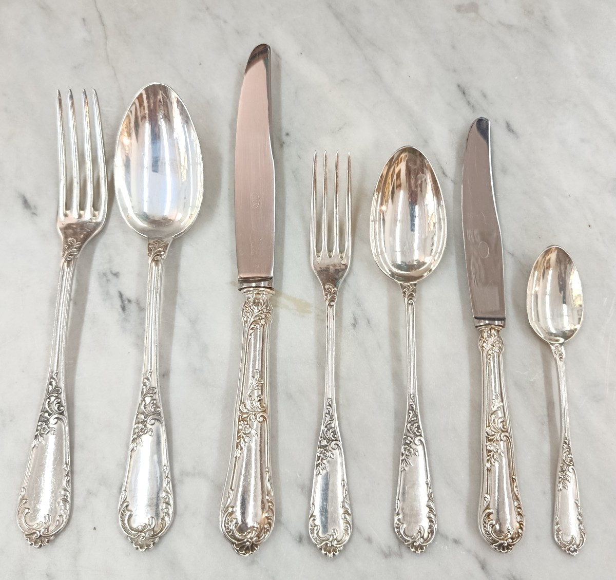 Ménagère de 114 couverts en Argent Victor Boivin  XIX