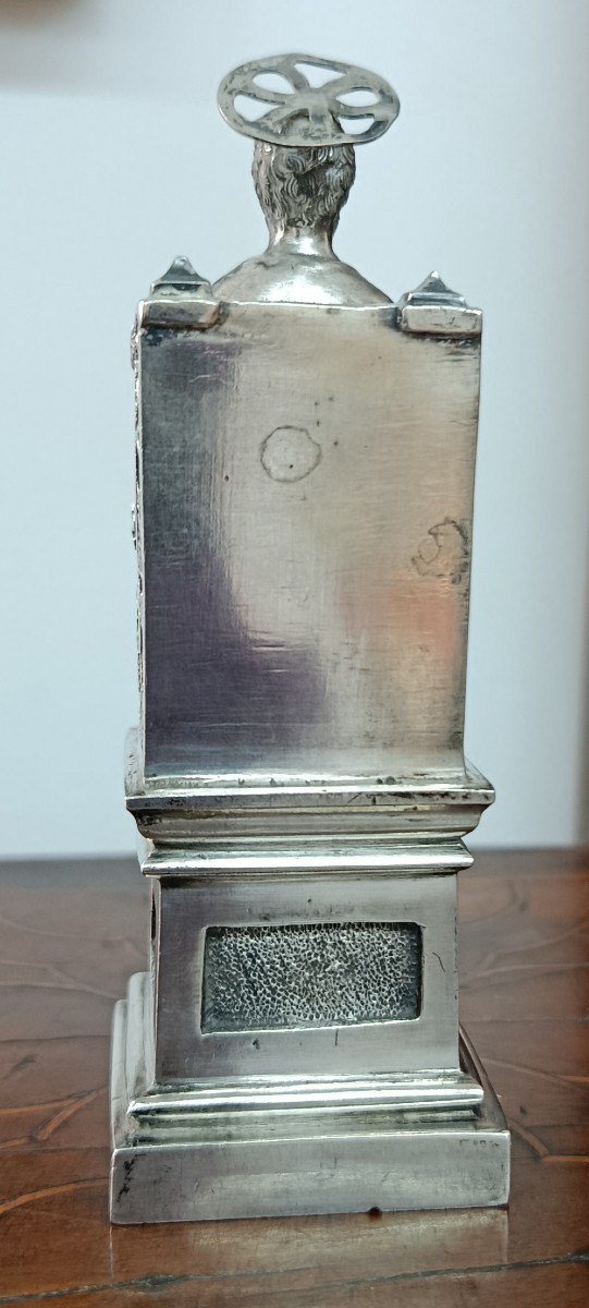 Statuette en argent  de Saint Pierre en chaire XIX-photo-3