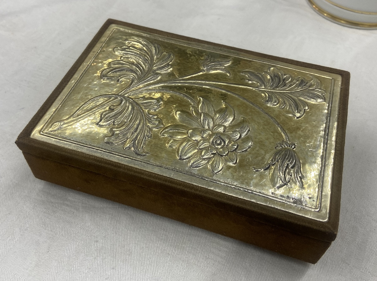 Embossed Silver And Velvet Box 