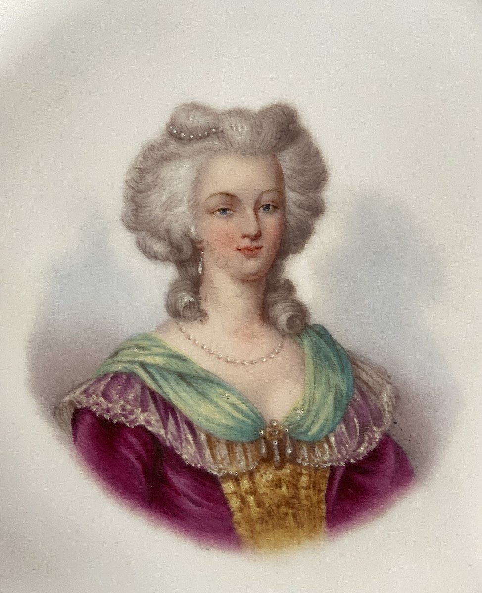 Sèvres Pair Of Porcelain Plates "marie Antoinette And Louis XVI"-photo-3
