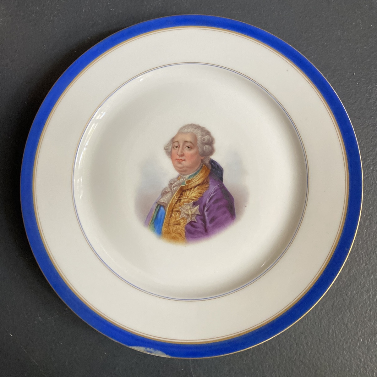 Sèvres Pair Of Porcelain Plates "marie Antoinette And Louis XVI"-photo-1