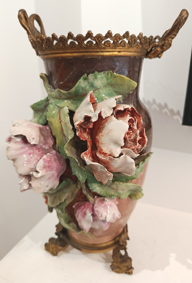 Barbotine Vase Flowers Mounted On Bronze XIX-photo-1
