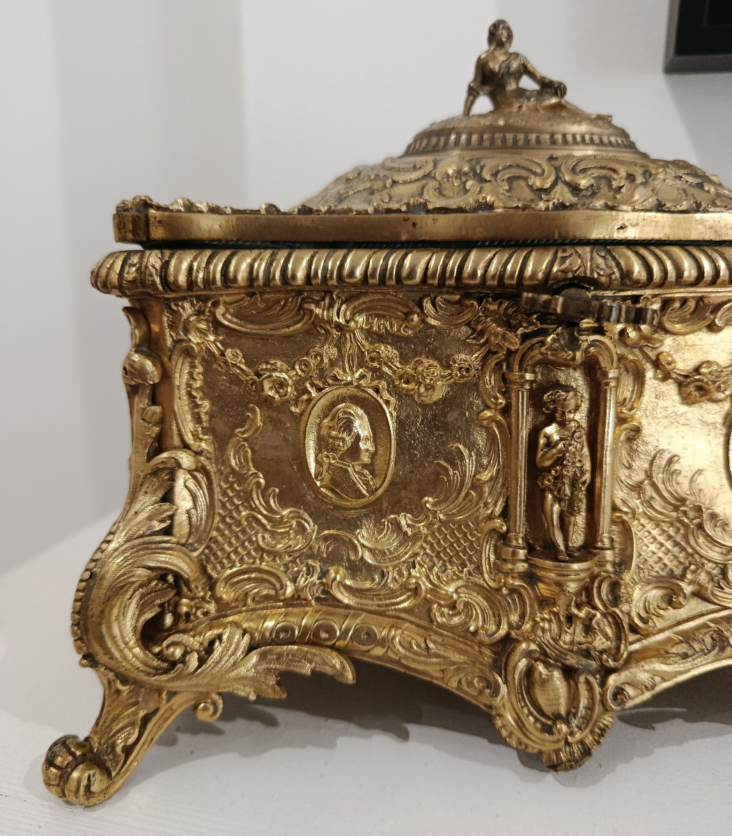 19th Century Gilt Bronze Jewelry Box-photo-2