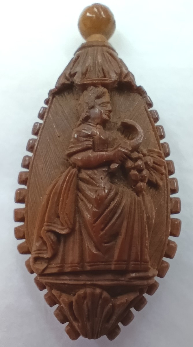 Needle Case Carved From Corozo Nut With A Bouquet Of Fruit And An Allegory-photo-2