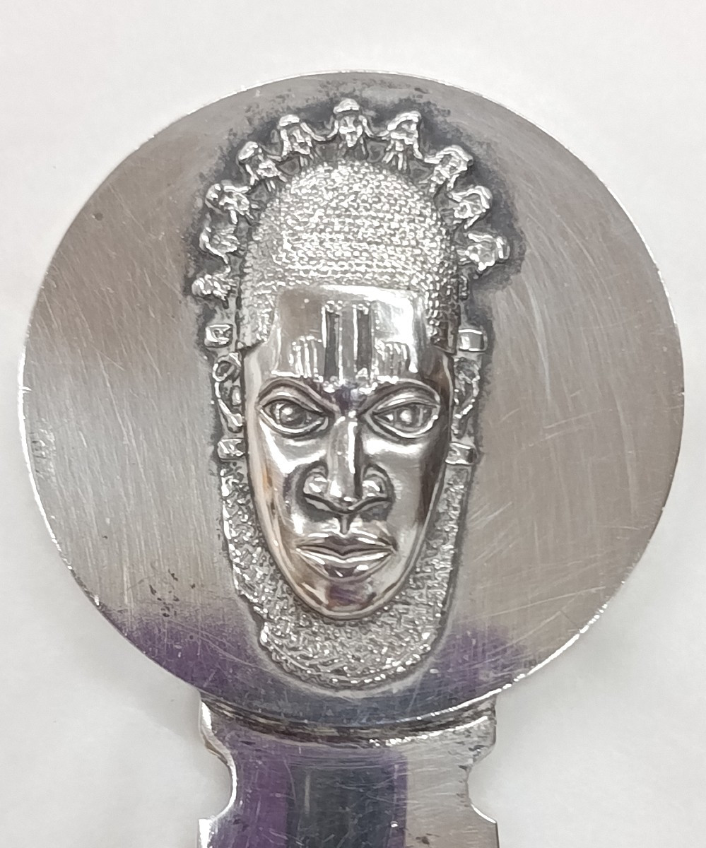 Christofle Silver-plated Paper Cutter With African-inspired Decoration-photo-3