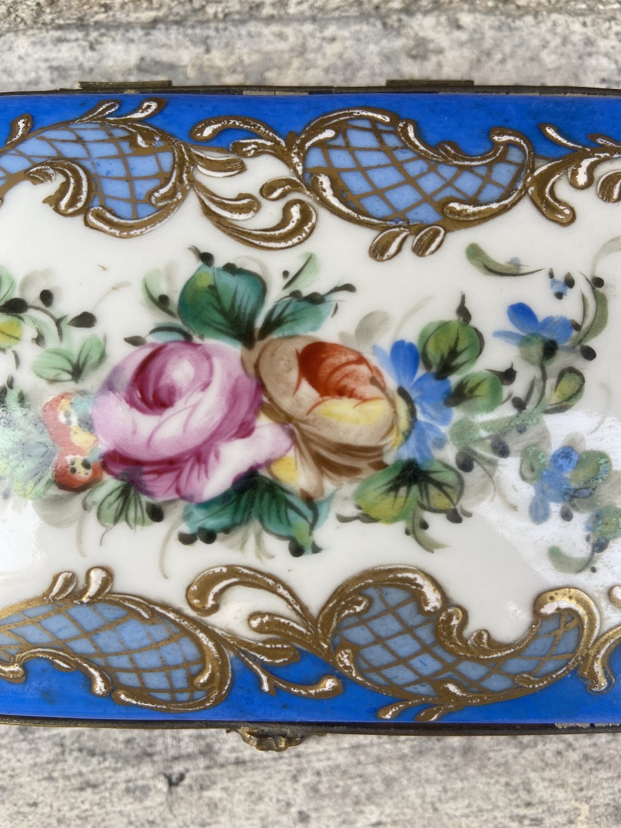 Boîte en porcelaine de Paris-photo-4