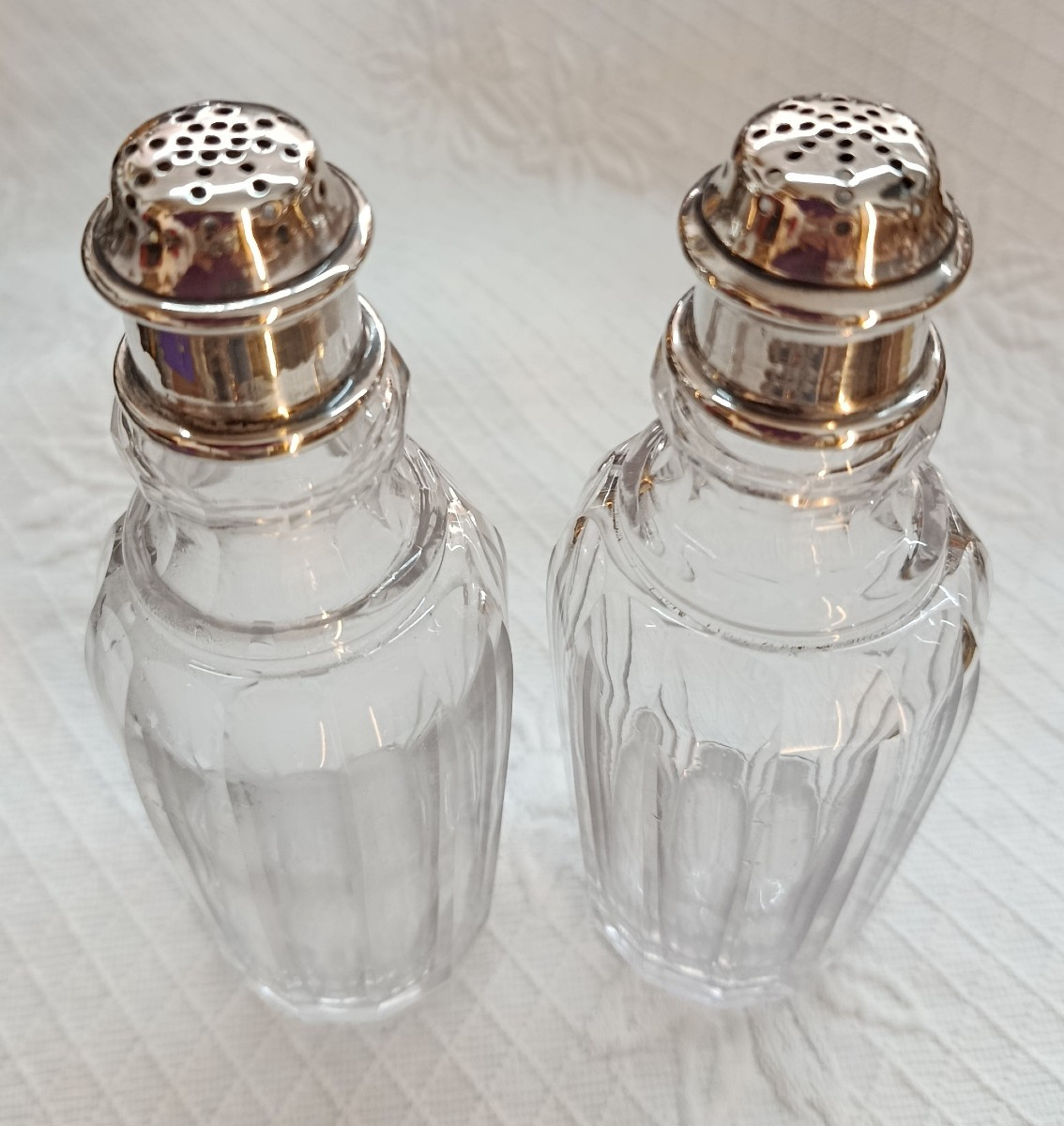Paire de saupoudreuse argent et verre -photo-1
