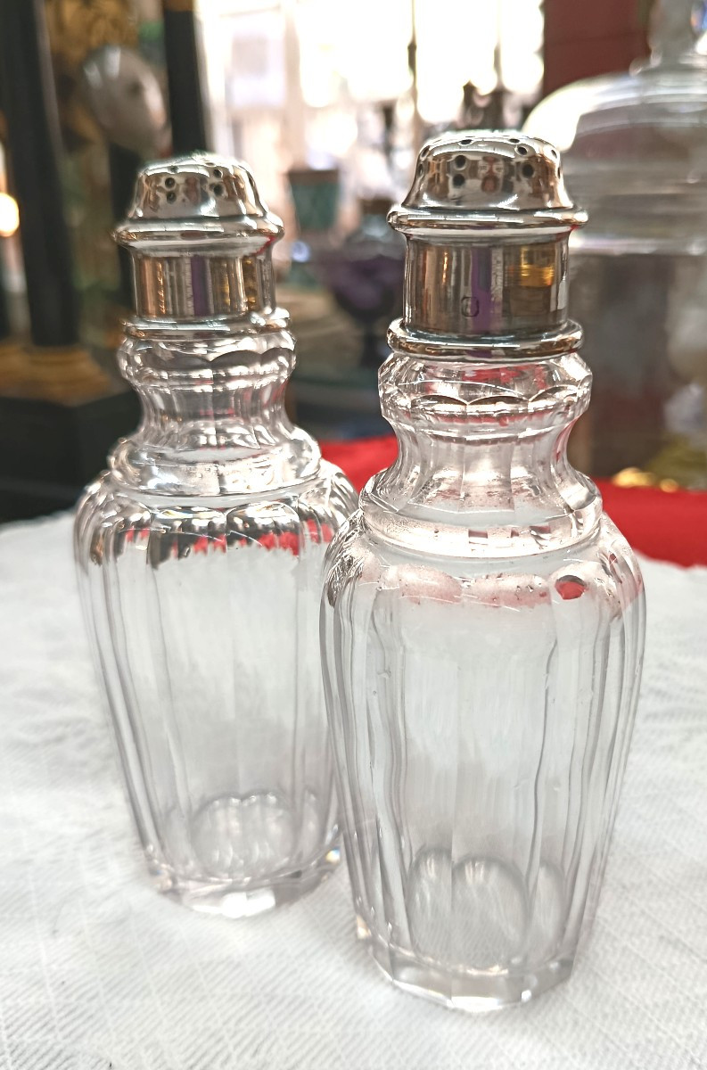 Paire de saupoudreuse argent et verre 
