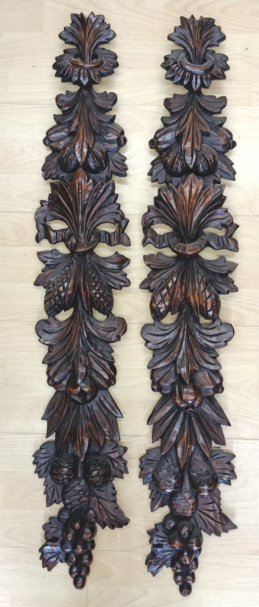 Paire de bois sculptés en  appliques murales