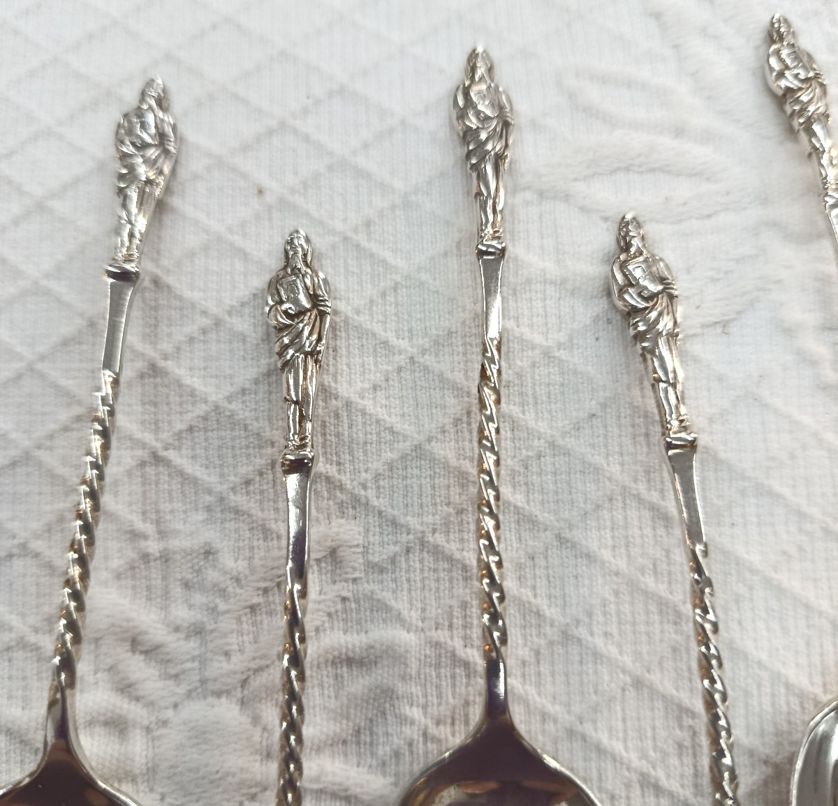 6 cuillères à thé apôtres en argent  sheffield fin XIX-photo-2
