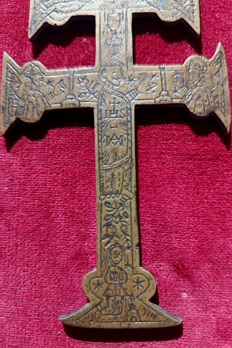 Croix de Pèlerin ou Croix de Caravaca en bronze 17 ème ?-photo-3