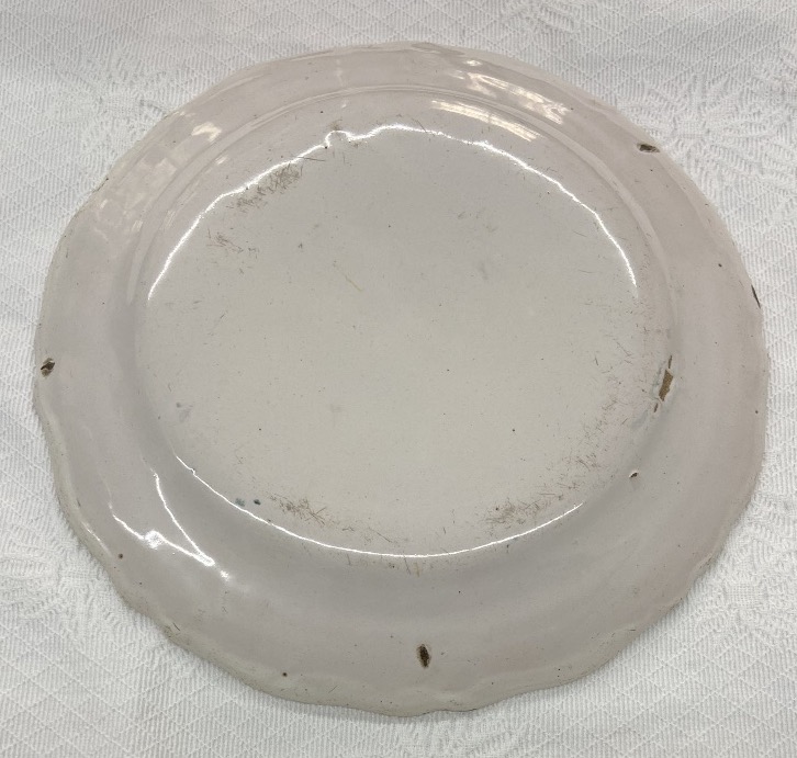 Assiette en faïence de Moustiers XVIII-photo-2