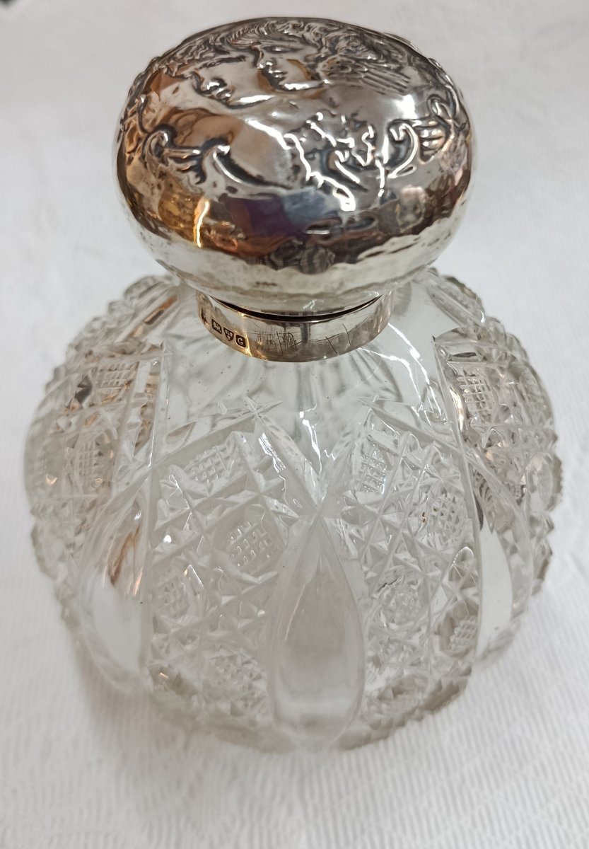 Crystal And Silver Bottle, Great Britain, Chester, 19th Century