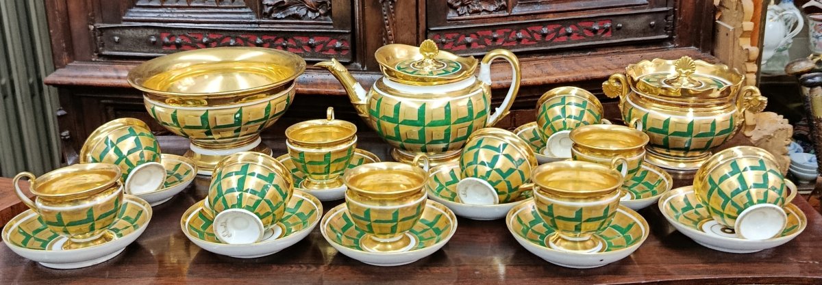 Service à café en porcelaine Schoelcher à Paris XIX