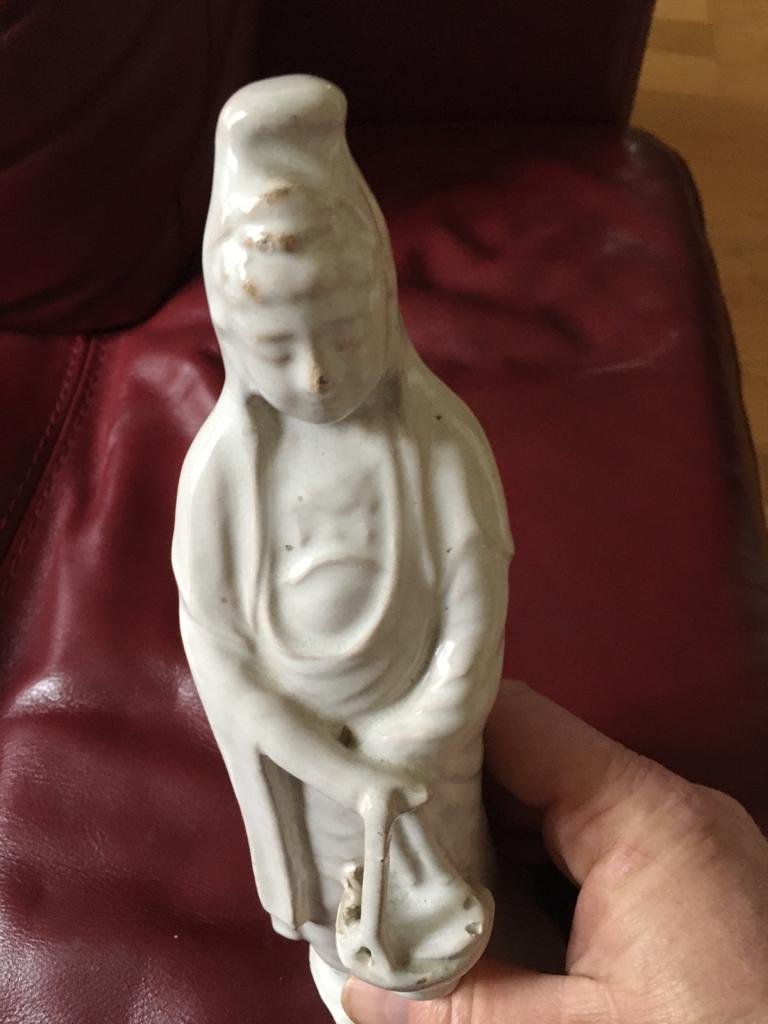  Chinese Figure In White Slip-photo-2