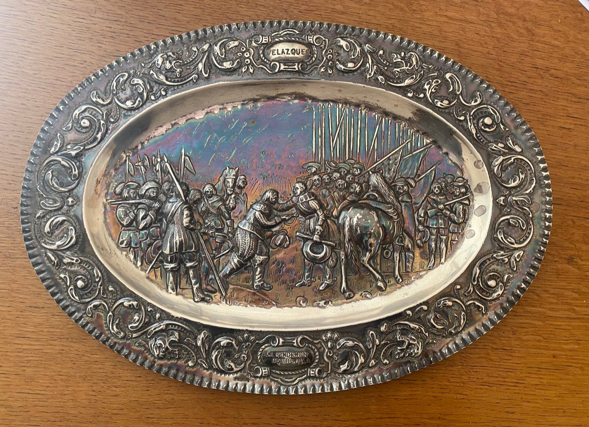 Silver Dish After Velazquez "la Rindicion De Breda" Twentieth