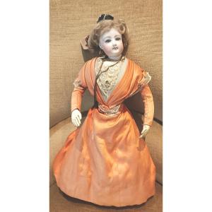 Poupée mannequin Arlésienne XIX