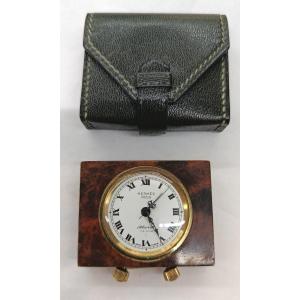 Hermès Paris petit réveil de voyage dans son écrin cuir