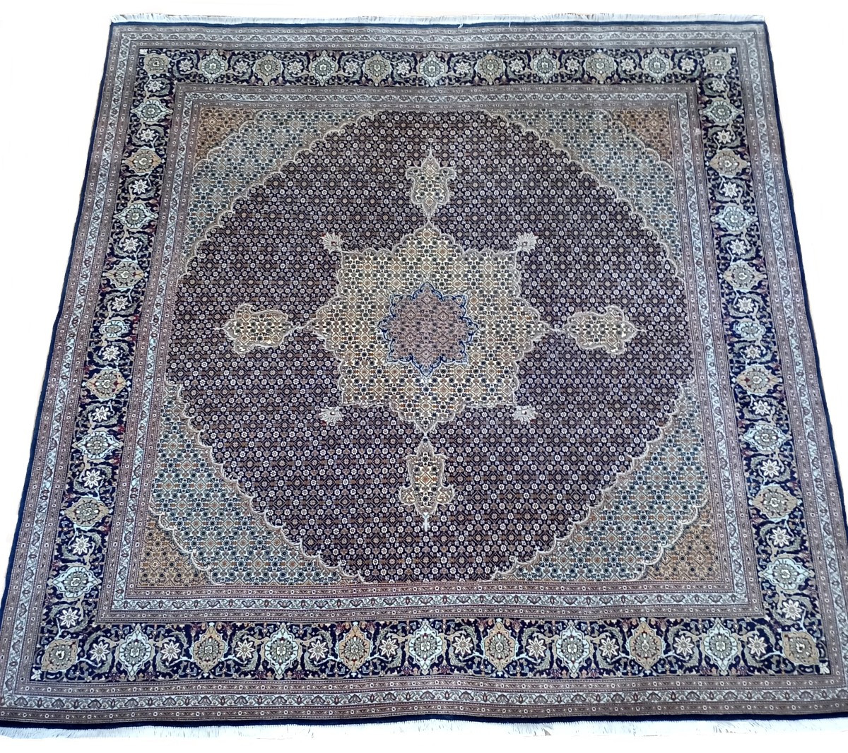 Tapis carré "Tabriz" 206cm X 204cm