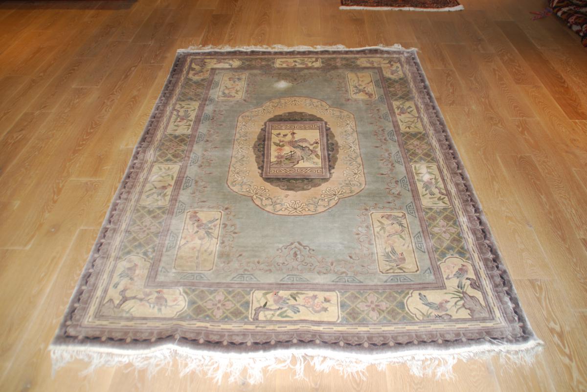 Tapis Chinois En Soie XXème  240cmx170cm