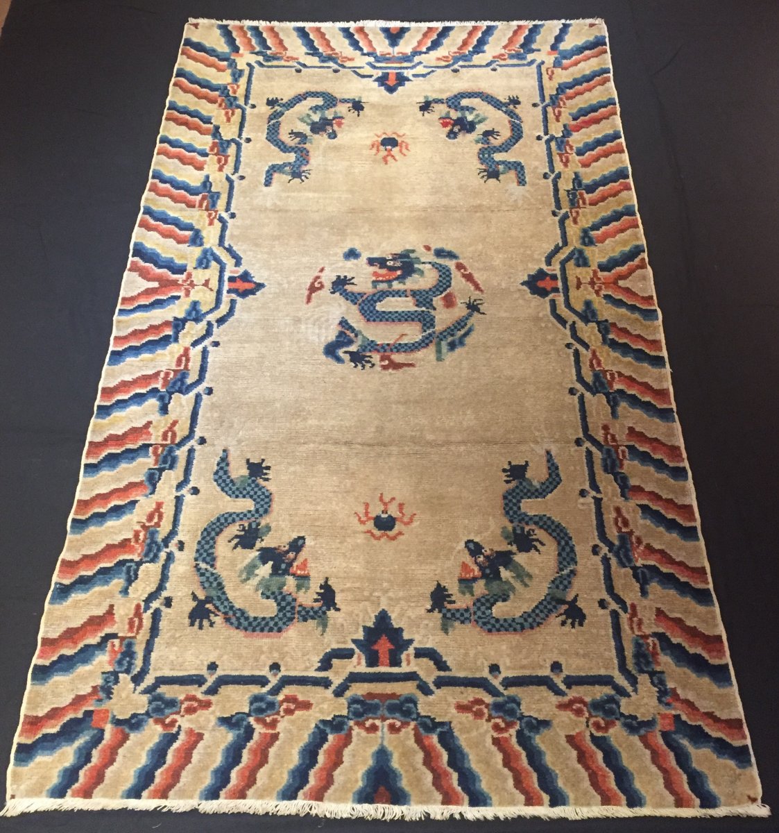 Chinese Carpet 220cmx130cm