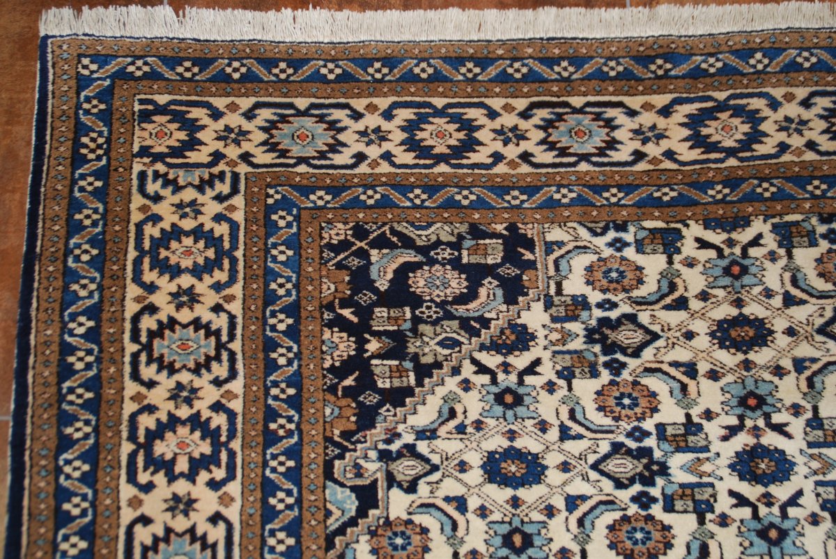 Old Carpet-photo-2