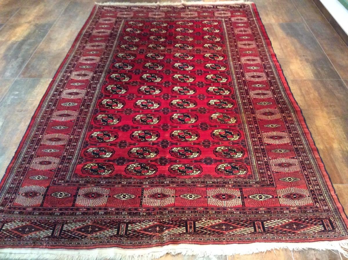 Old Carpet 