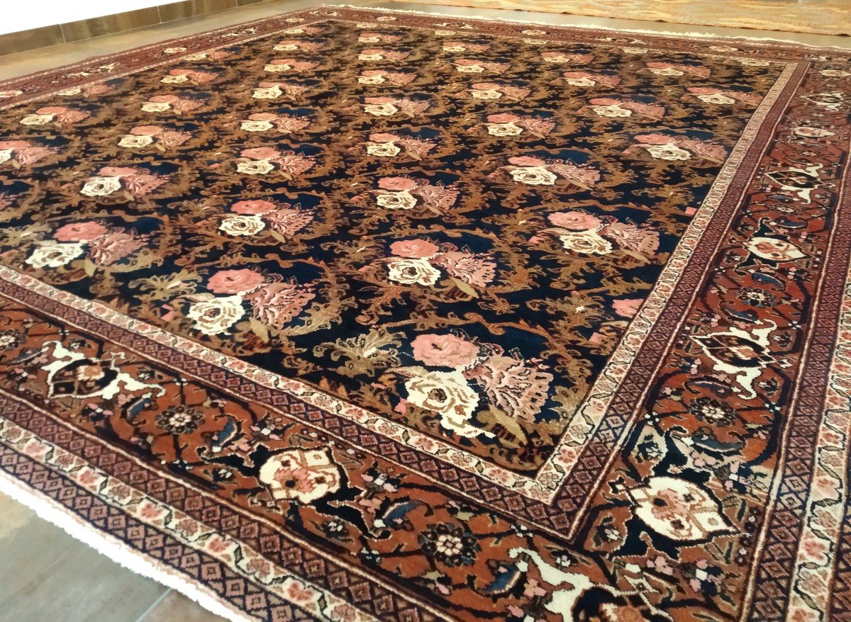 Persian Square Rug 322cmx312cm-photo-1