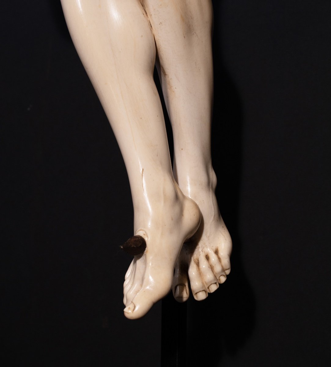 Grand et Exceptionnel Christ « Vivo » en Ivoire Sculpté.-photo-1