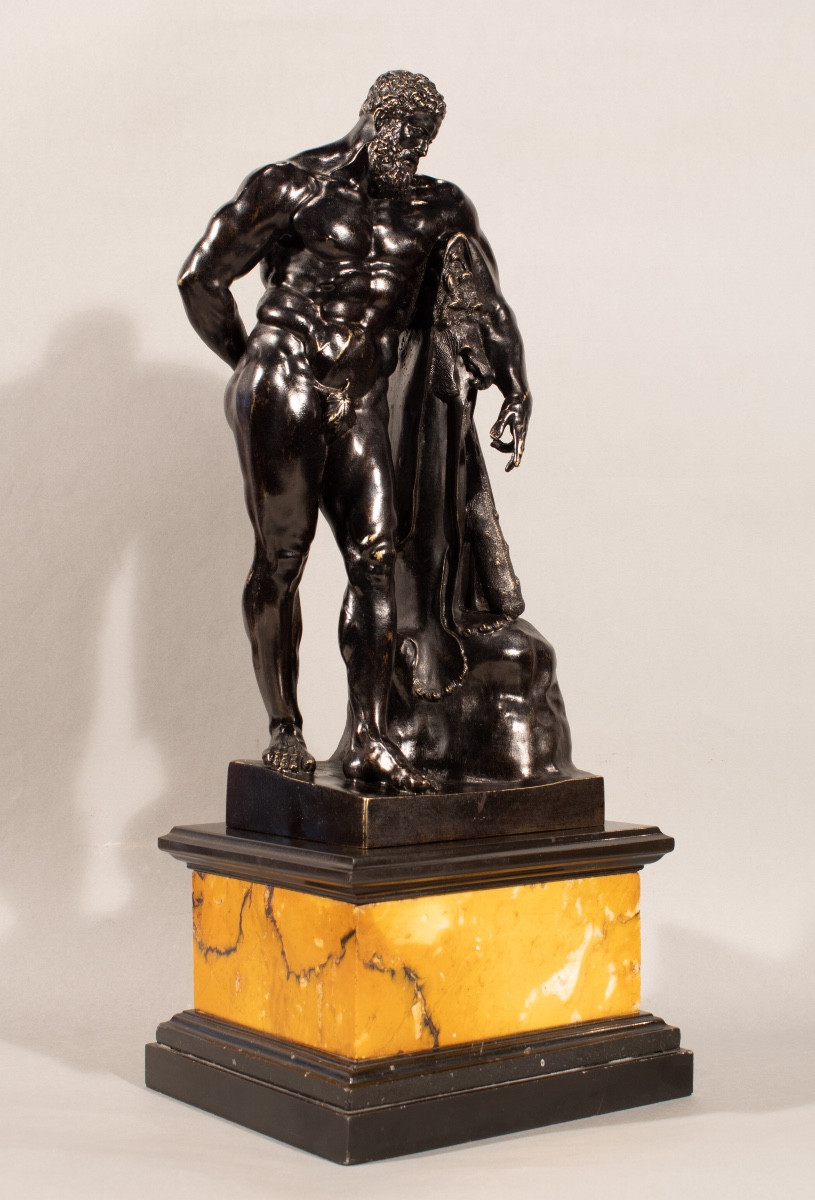 Hercule Farnèse. Sculpture en Bronze, France ou Italie fin du XVIIIème Siècle.