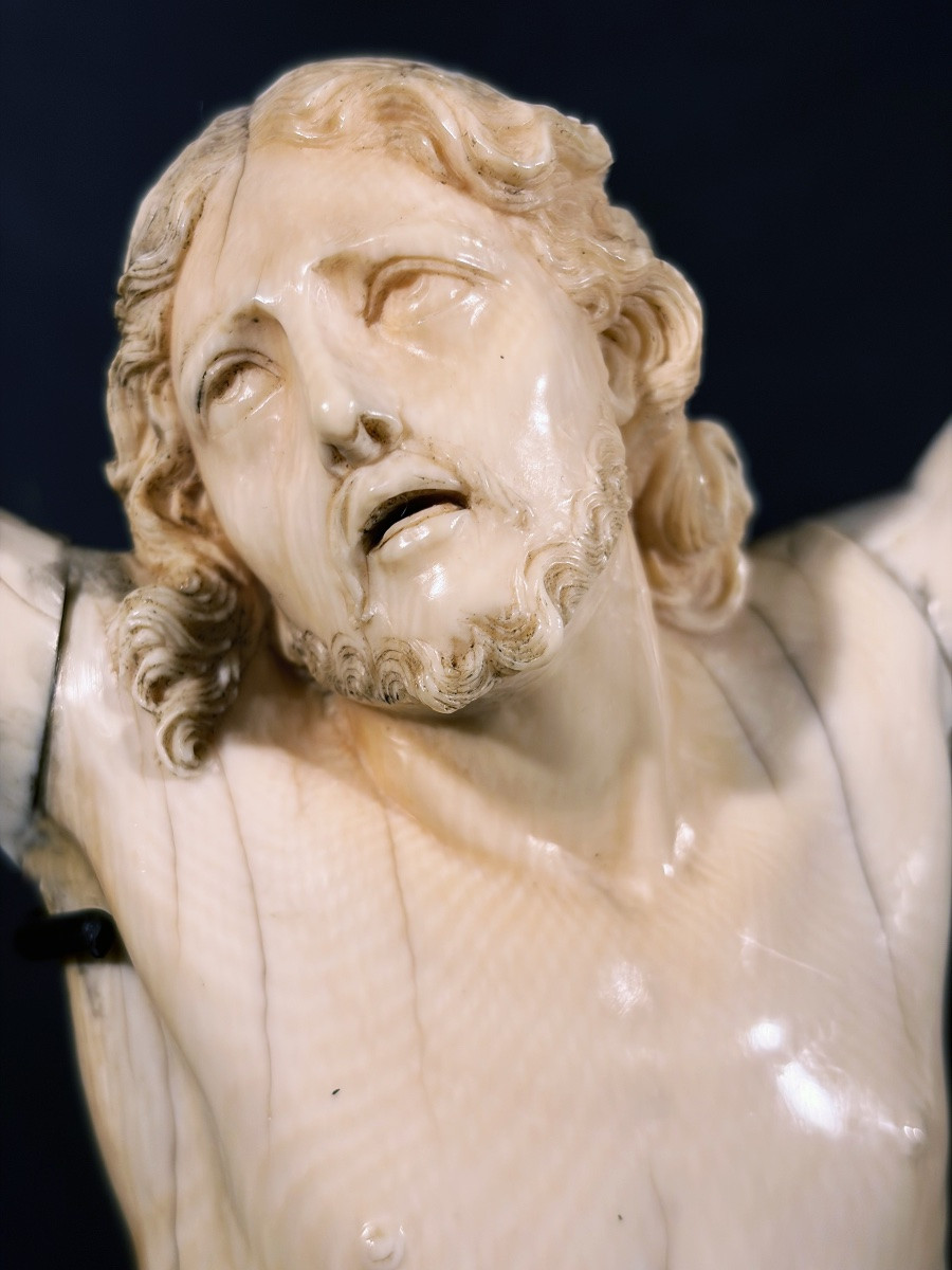 Christ In Ivory - Sculpture In The Round. France, 17th Century-photo-3