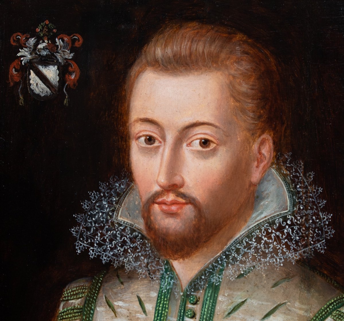 École de Frans Pourbus dit le Jeune (1569-1622) Portrait d’homme au pourpoint blanc & vert-photo-3