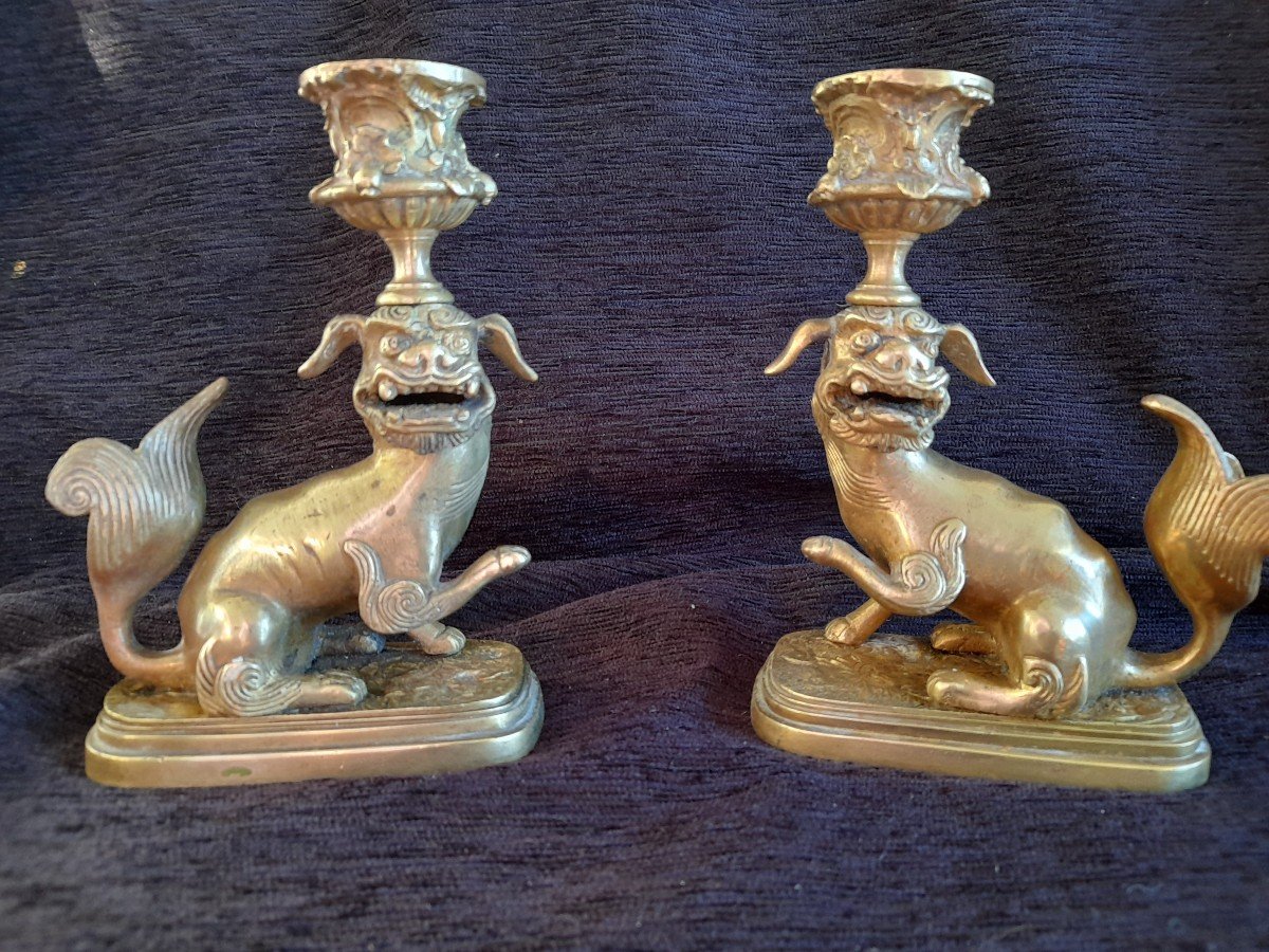 Paire De Bougeoirs Chiens de Fo  bronze epoque  XIXE 