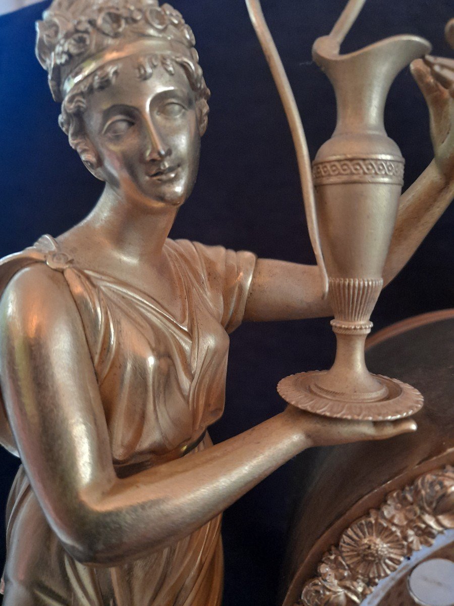 Pendule  Bronze Doré Hébe  servant  l' ambroisie  époque Restauration  début  XIXe -photo-5