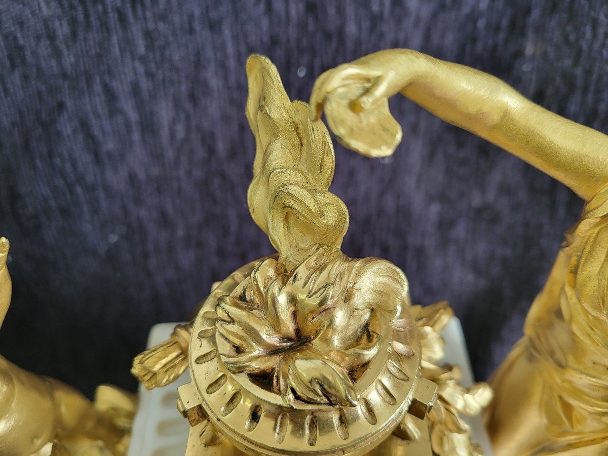 Pendule Venus et l'Amour  Bronze Doré Signee Meyer à Paris époque Louis XVI  XVIII E -photo-1