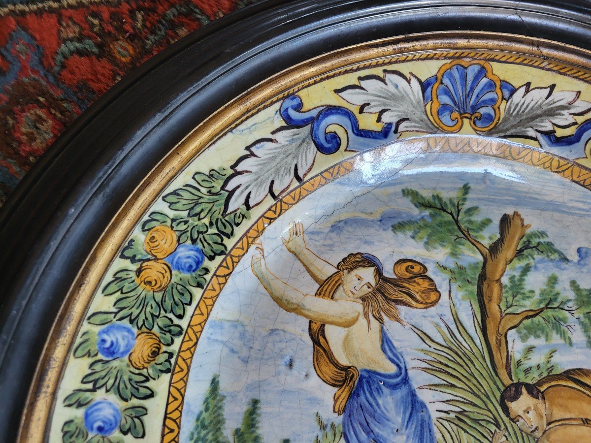 Pair Of Large Majolica Dishes Italy 19th Century Original Frames -photo-4