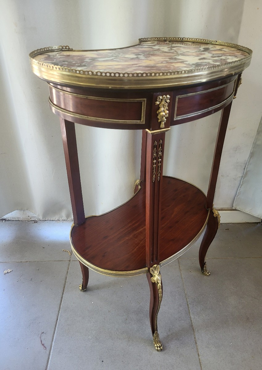 Table de salon  acajou bronzes dorés  époque XIXe siècle -photo-3